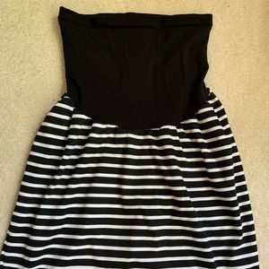 NWOT Striped maternity skirt